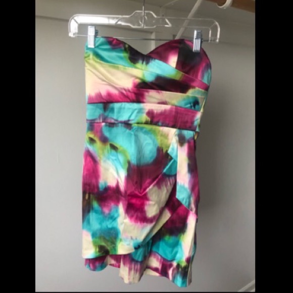 Dress - Picture 2 of 3